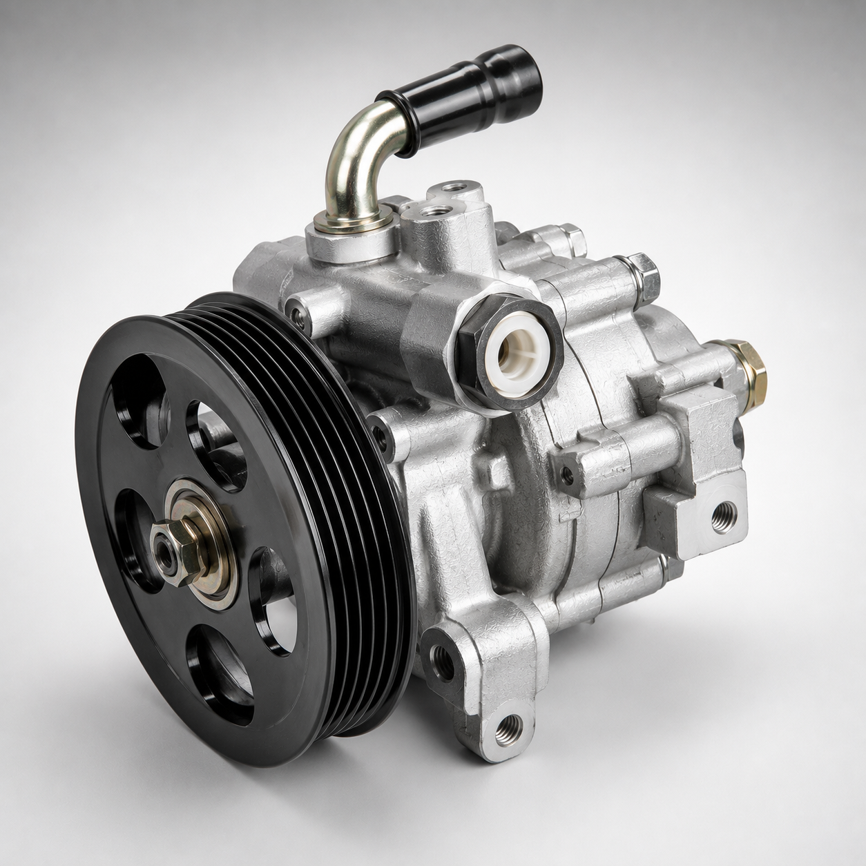 Mitsubishi Storm L200 4x4 Power Steering Pump