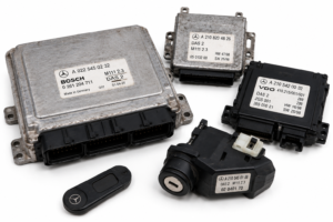 Mercedes Benz W210 Used ECU Set M111 2.3 DAS 2