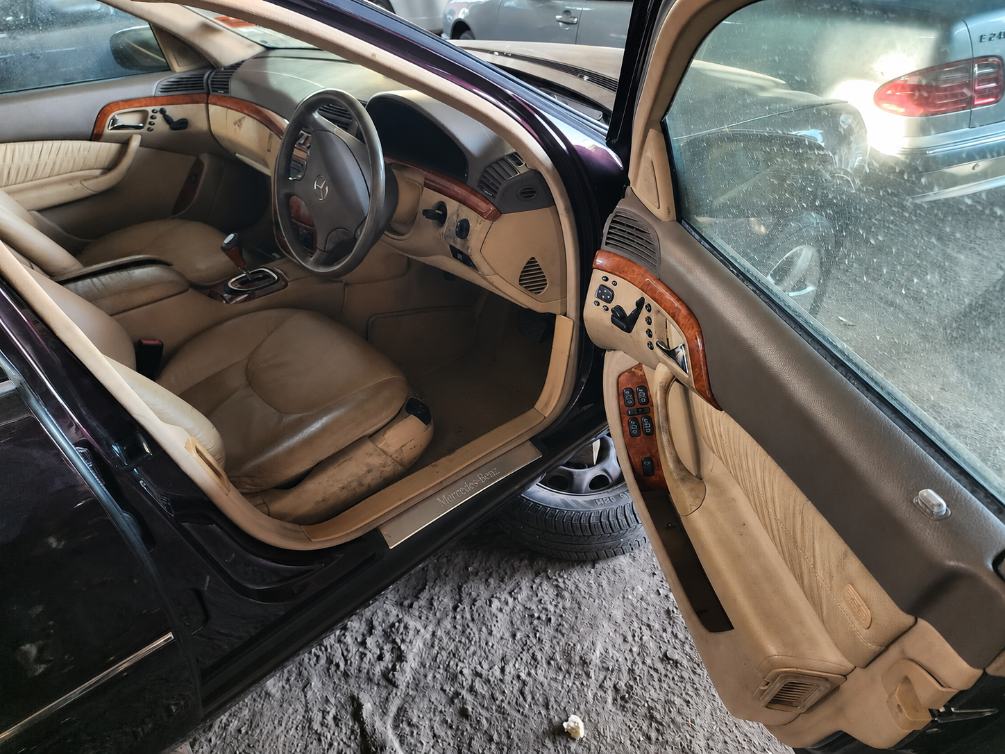 Mercedes W220 Door Trim